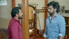 Podarillu S01 E186 Madhava Fumes at Kesava