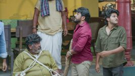 Podarillu S01 E187 Madhava, Chakri to the Rescue