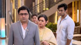 Pratigga S01 E117 Hiranmay Slams Swarnalata Pratigga S01 E117 Hiranmay Slams Swarnalata