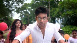 Pratigga S01 E124 Abhimanyu Protects Ashray House