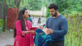 Tharala Tar Mag S01 E1250 Arjun and Sayali Find the Clue Tharala Tar Mag S01 E1250 Arjun and Sayali Find the Clue
