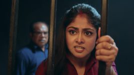 Tilottama S01 E05 Tomosha Fights Back
