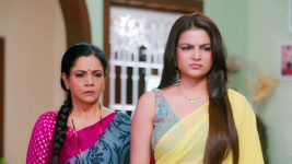 Udne Ki Aasha S01 E882 Roshni Feels Overshadowed
