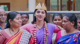 Ye Devi Varamo Neevu S01 E02 Anjali Brings Hope to the Orphanage