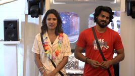 Bigg Boss Kannada S13 E02 BBKan Day 1: Sweet Garlands, Brutal Kicks! Bigg Boss Kannada S13 E02 BBKan Day 1: Sweet Garlands, Brutal Kicks!