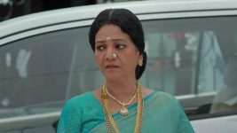 Illu Illalu Pillalu (Star Maa) S01 E579 Vedawathi Takes a Stand Illu Illalu Pillalu (Star Maa) S01 E579 Vedawathi Takes a Stand