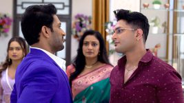 Parashuram (Star Jalsha) S01 E543 Parashuram Punches Bijit