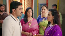 Pathrakhin S01 E95 Prajakta's Aarti Touches Alok Pathrakhin S01 E95 Prajakta's Aarti Touches Alok