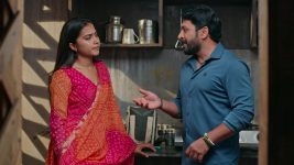Podarillu S01 E199 Madhava Faces a Dilemma Podarillu S01 E199 Madhava Faces a Dilemma
