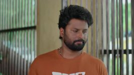 Podarillu S01 E215 Happiness Grips Madhava's Family Podarillu S01 E215 Happiness Grips Madhava's Family