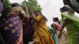 Tujhya Sobatine S01 E220 Sagarika Ends Sanjana's Life